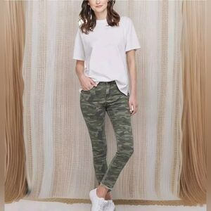 Mud Pie NWT Military Rory Green Raw Hem Travel Cabincore Camouflage Cotton Jeans